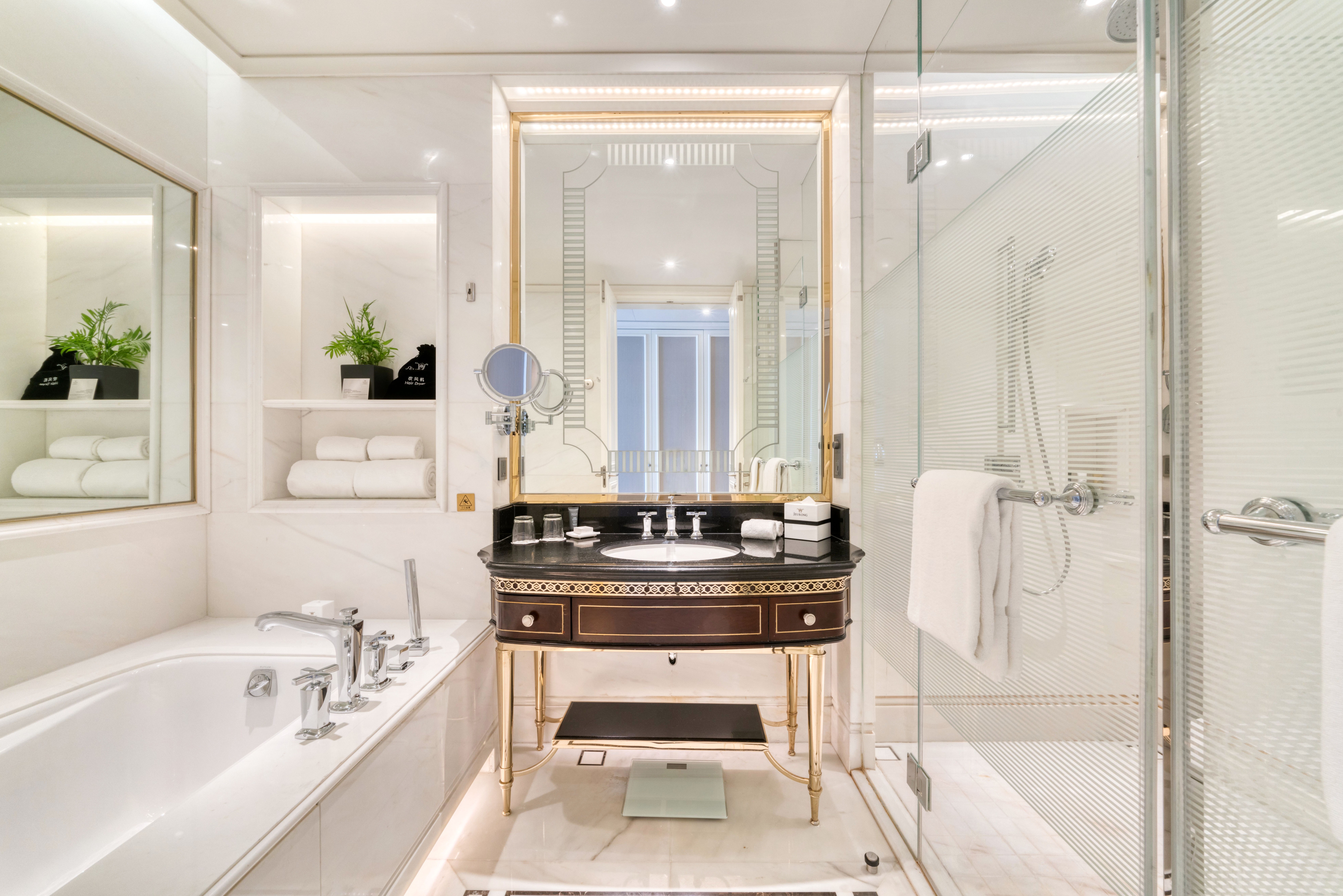 هتل جئورونگ